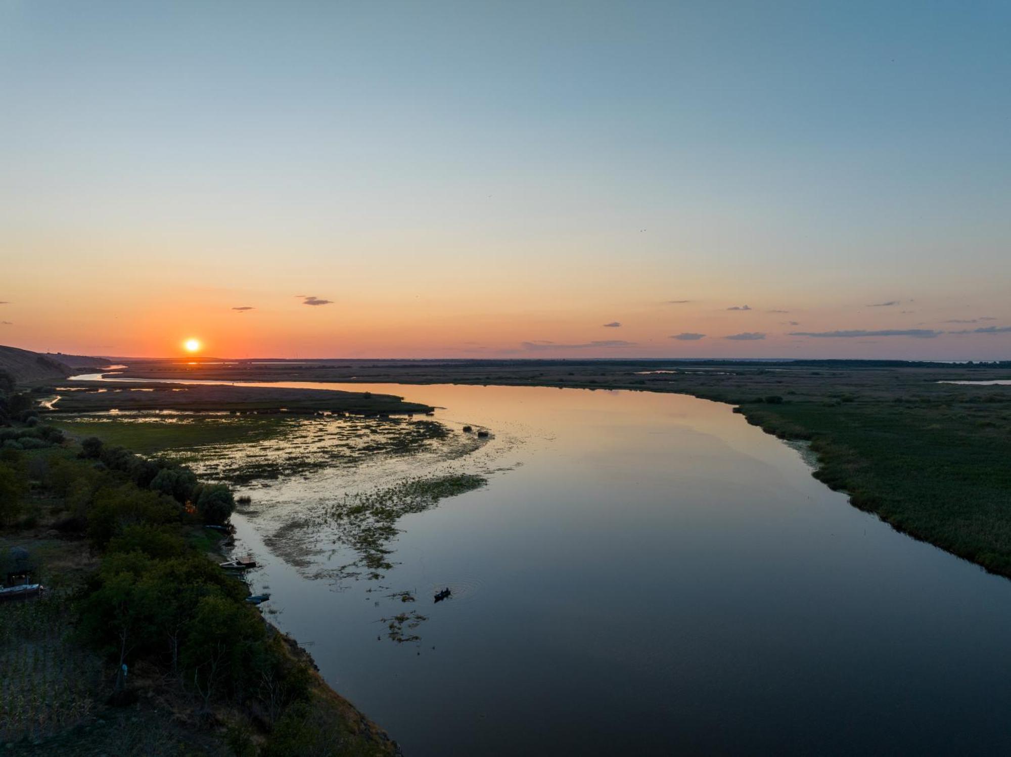 Laguna Nuferilor Habitat Somova ภายนอก รูปภาพ