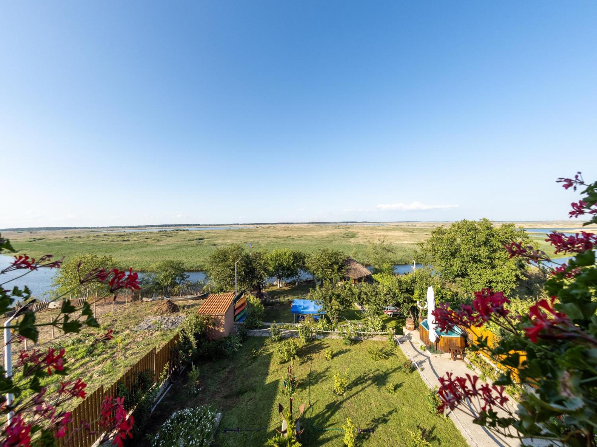 Laguna Nuferilor Habitat Somova ภายนอก รูปภาพ